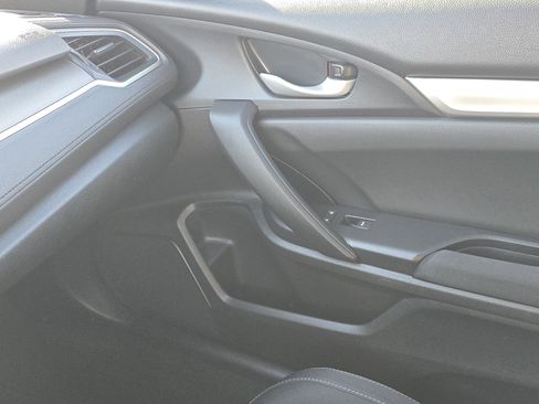 Used 2020 Honda Civic LX image 25