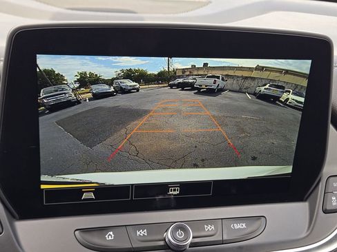 Used 2025 Chevrolet Blazer LT image 24