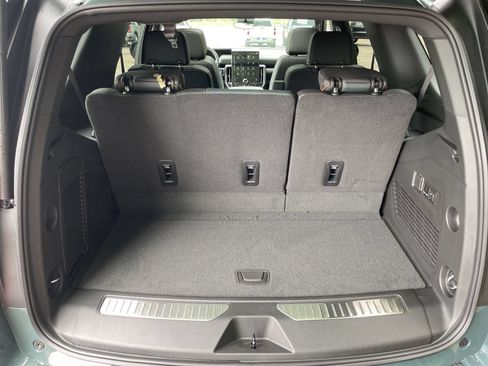 New 2026 GMC Yukon AT4 w/ AT4 Premium Package AWD/4WD image 44