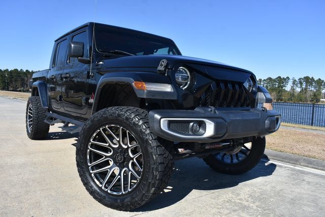 Used 2020 Jeep Gladiator Overland AWD/4WD image 1