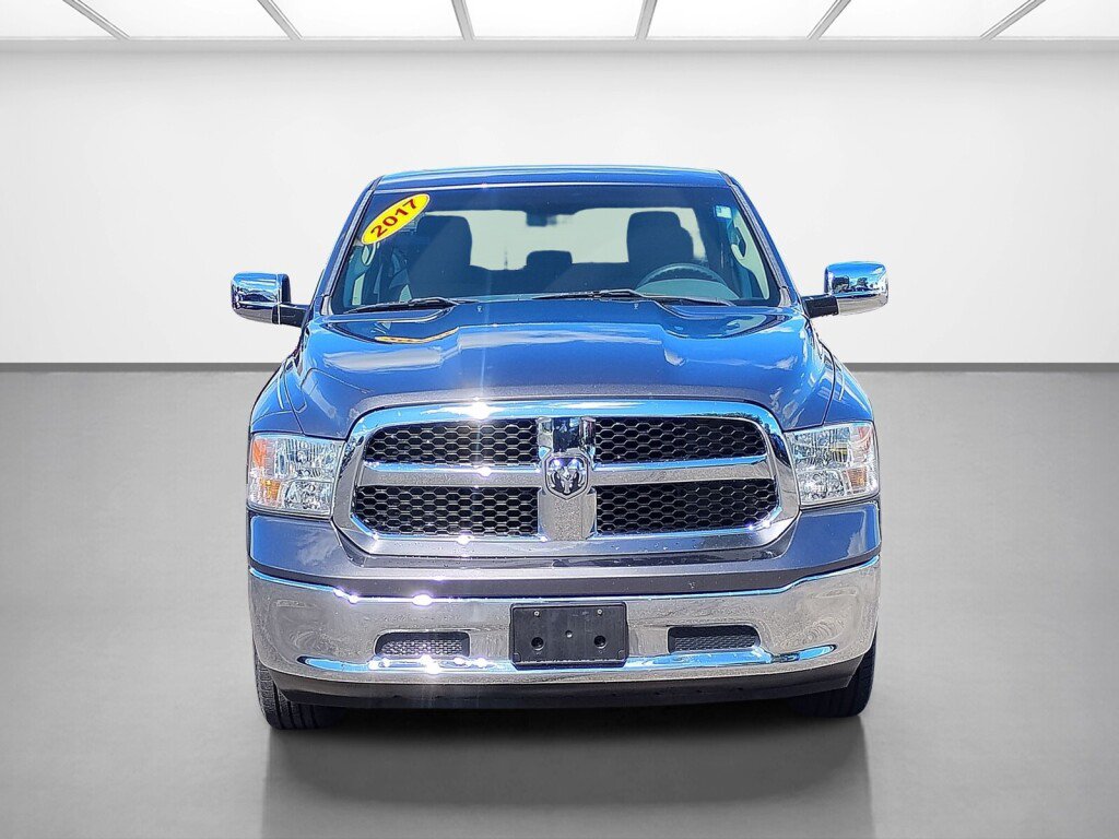 Used 2017 RAM 1500 Classic SLT AWD/4WD image 8