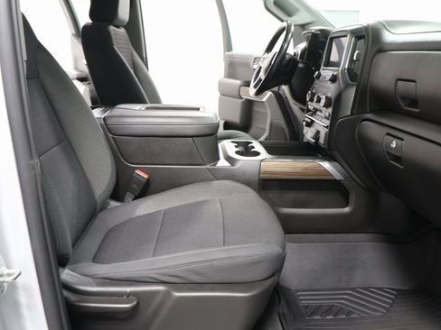 Used 2021 Chevrolet Silverado 1500 LT Trail Boss w/ Bed Protection Package image 28