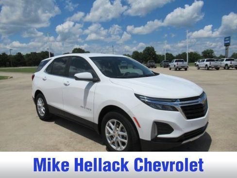 Used 2024 Chevrolet Equinox LT w/ LPO, Floor Liner Package FWD image 1