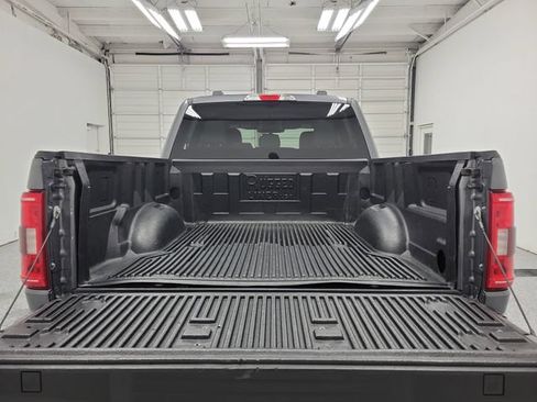 Used 2023 Ford F150 XLT AWD/4WD image 9