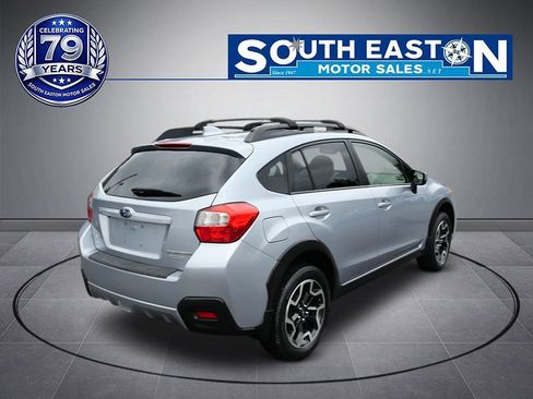 Used 2017 Subaru Crosstrek 2.0i Premium AWD/4WD image 6
