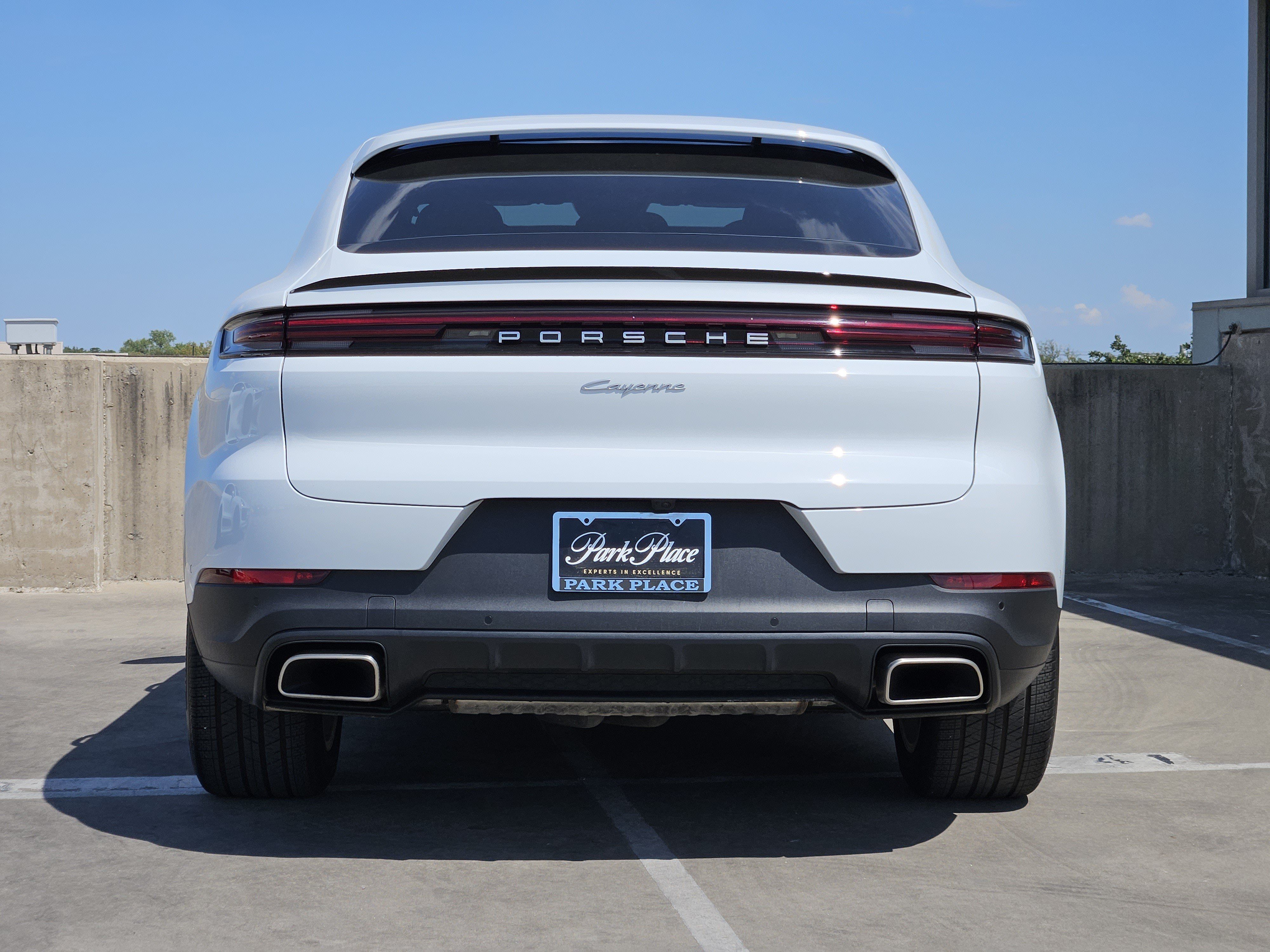 Used 2026 Porsche Cayenne Coupe AWD/4WD image 7
