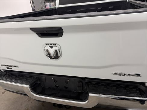 Used 2024 RAM 2500 Big Horn AWD/4WD image 4