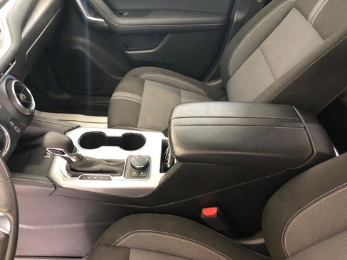 Used 2023 Chevrolet Blazer LT w/ Convenience Package image 7