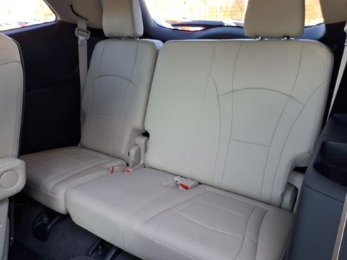 Certified 2020 Buick Enclave Premium w/ Sun and Sites Package image 11