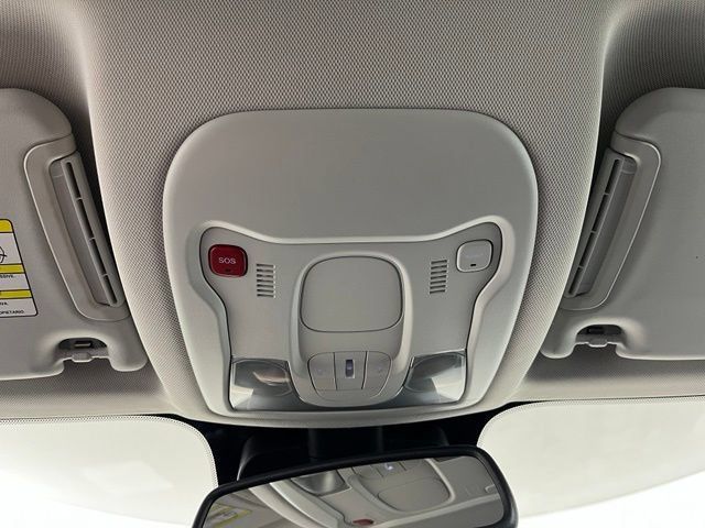 Used 2021 Jeep Renegade Limited AWD/4WD image 34