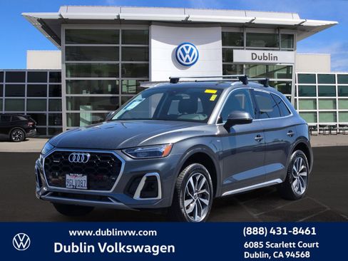 Used 2023 Audi Q5 2.0T Premium w/ Convenience Package AWD/4WD image 8