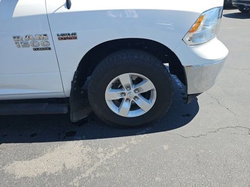 Used 2022 RAM 1500 Classic SLT w/ Electronics Convenience Group image 61