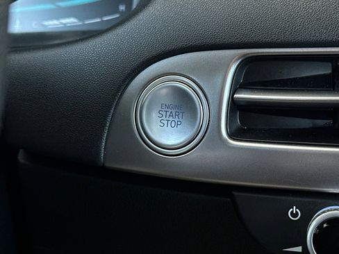 Used 2023 Hyundai Palisade SE image 31