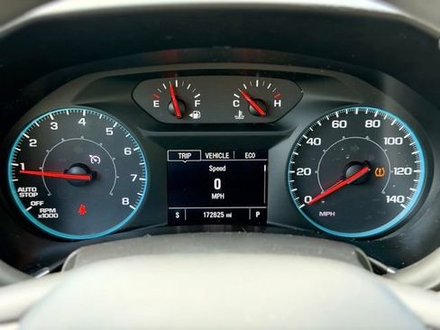 Used 2021 Chevrolet Equinox LS w/ LS Convenience Package AWD/4WD image 10