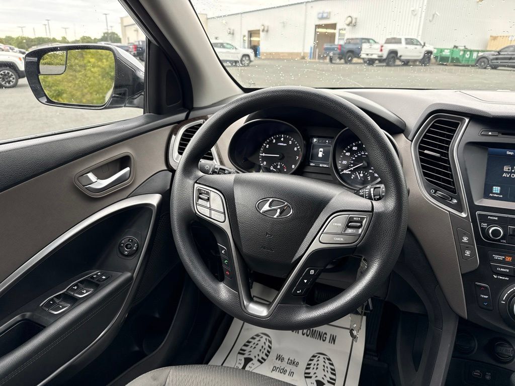 Used 2017 Hyundai Santa Fe Sport AWD/4WD image 14
