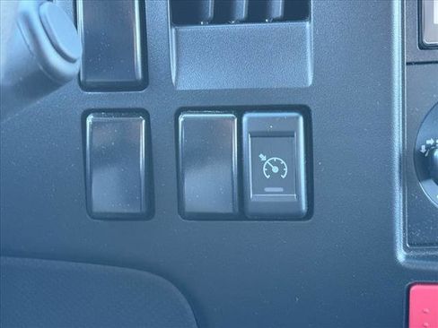 New 2024 Chevrolet Low Cab Forward 5500XG RWD image 15