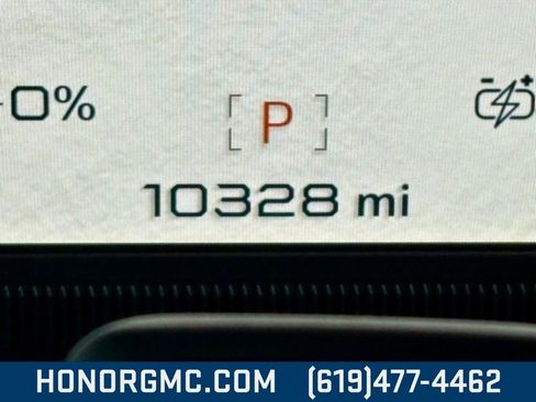 Used 2025 GMC Hummer EV 2X w/ Extreme Off-Road Package image 32