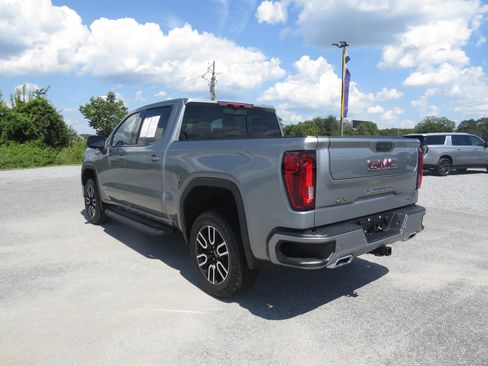 Used 2026 GMC Sierra 1500 AT4 w/ AT4 Premium Package AWD/4WD image 5