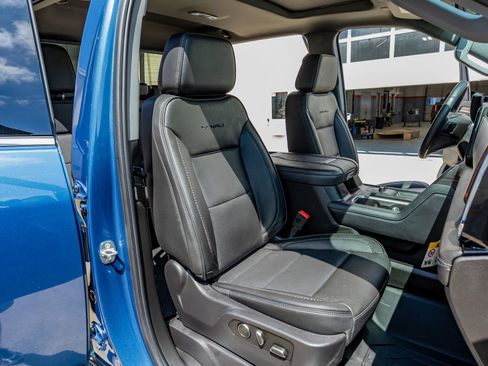 Used 2024 GMC Sierra 2500 Denali w/ Denali Reserve Package image 31