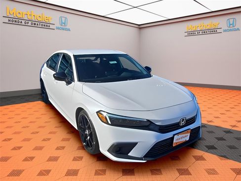 Used 2023 Honda Civic Sport image 7