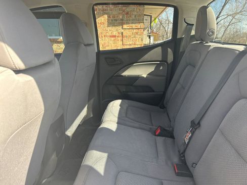Used 2018 Chevrolet Colorado W/T w/ WT Convenience Package AWD/4WD image 20