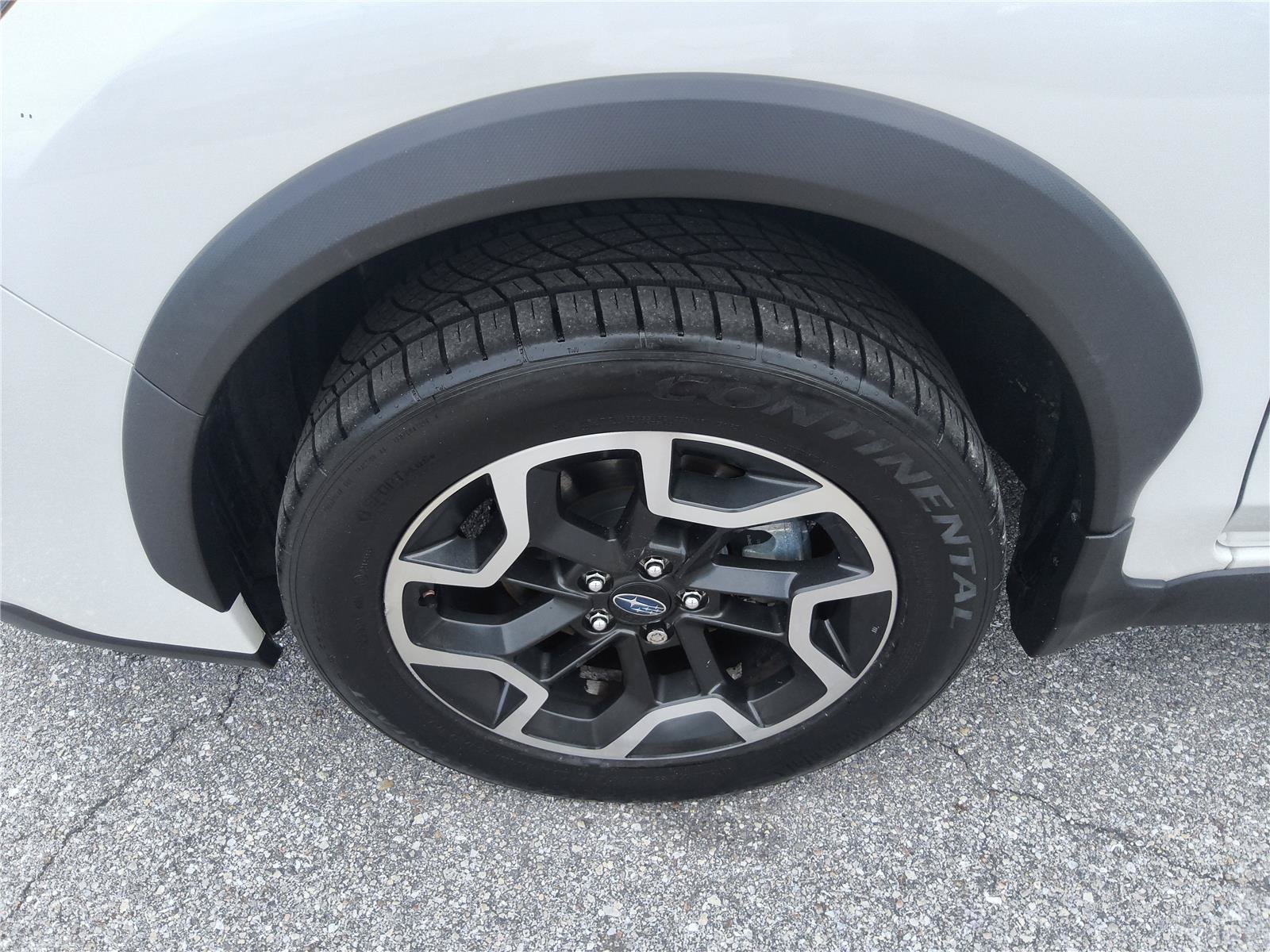 Used 2017 Subaru Crosstrek 2.0i Premium AWD/4WD image 11