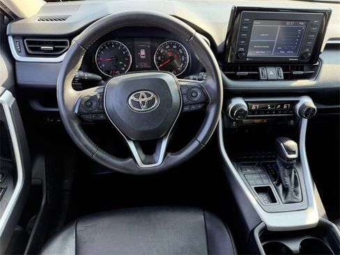 Certified 2021 Toyota RAV4 XLE Premium image 12