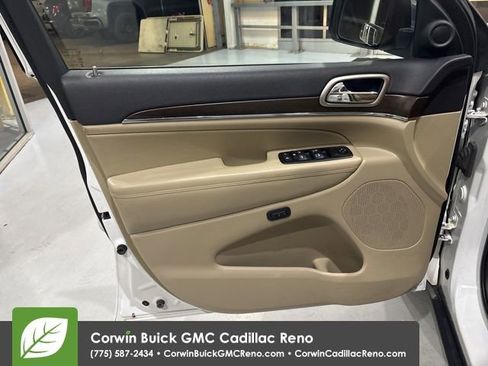 Used 2015 Jeep Grand Cherokee Limited image 10