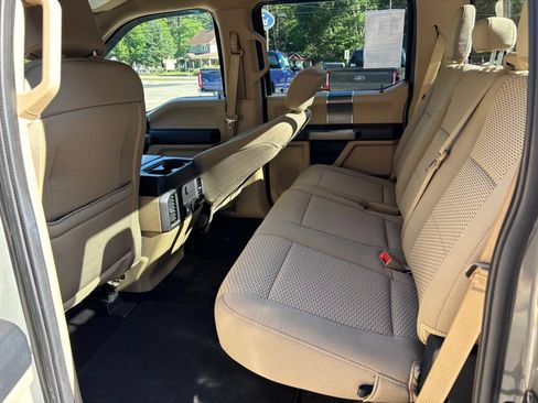 Used 2020 Ford F150 XLT w/ Equipment Group 302A Luxury AWD/4WD image 13