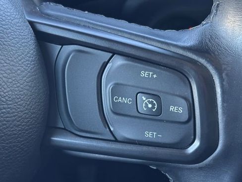 Used 2021 Jeep Wrangler Unlimited Sport image 12