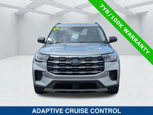 Certified 2025 Ford Explorer Active image 8