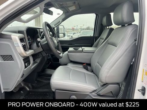 New 2026 Ford F250 XL w/ FX4 Off-Road Package image 13