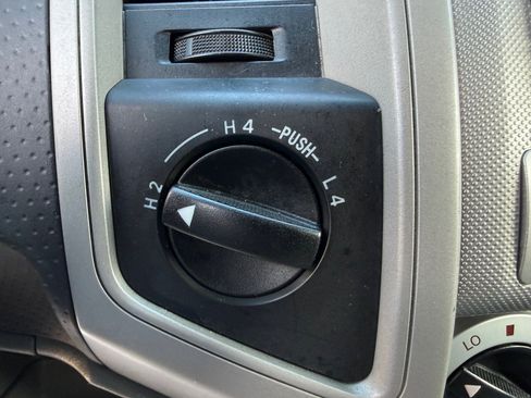 Used 2010 Toyota Tacoma 4x4 Access Cab V6 image 14