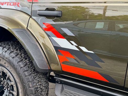 Used 2025 Ford Bronco Raptor AWD/4WD image 29