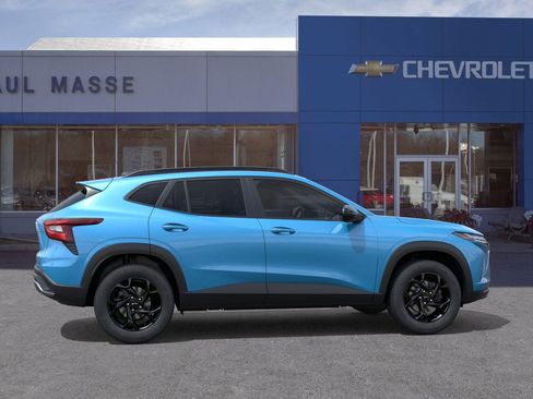 New 2026 Chevrolet Trax LT w/ Driver Confidence Package image 5
