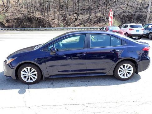 Certified 2025 Toyota Corolla LE w/ LE Premium Package image 6