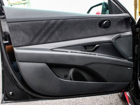 Used 2024 Hyundai Elantra N image 8