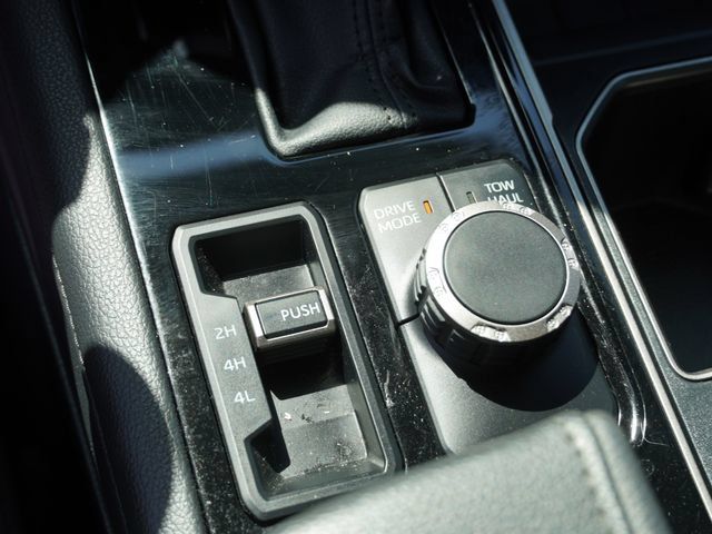 Used 2024 Toyota Tundra Limited AWD/4WD image 27