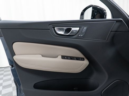 New 2026 Volvo XC60 B5 Plus w/ Protection Package Premier image 11