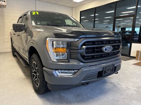 Certified 2021 Ford F150 XLT w/ Equipment Group 302A High image 34