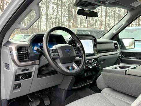 Certified 2025 Ford F150 XLT w/ Equipment Group 301A Standard image 16