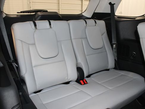 New 2026 Ford Explorer Active image 30