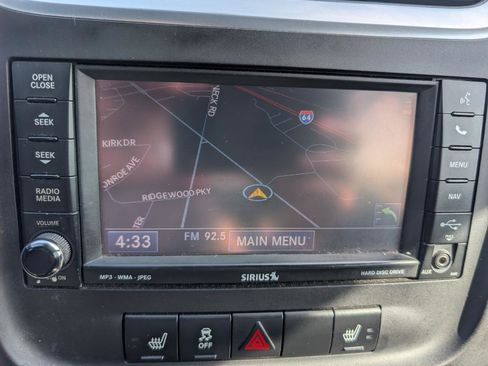 Used 2013 Dodge Avenger SXT w/ Sun/Sound Group image 22