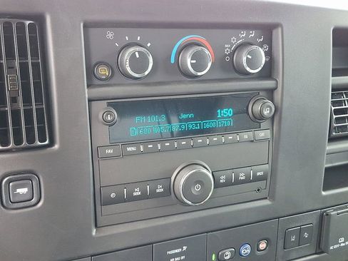 New 2025 Chevrolet Express 3500 w/ Driver Convenience Package image 8