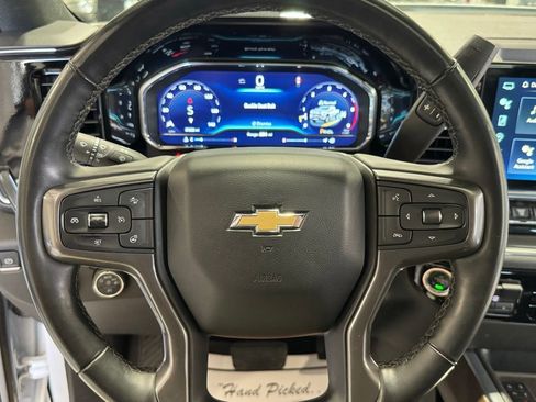 Used 2024 Chevrolet Silverado 2500 High Country w/ Technology Package AWD/4WD image 25