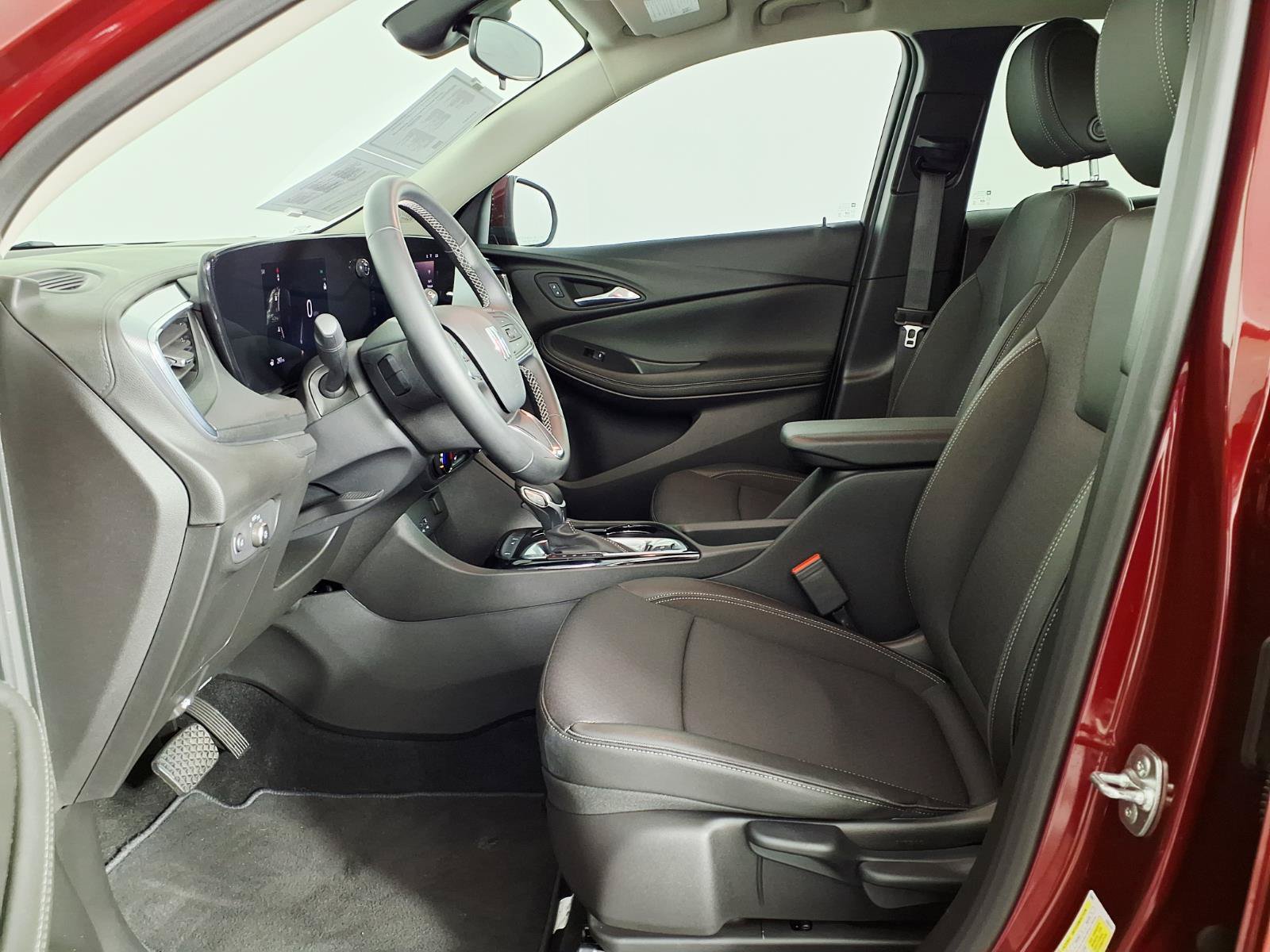 Used 2025 Buick Encore GX Preferred FWD image 17