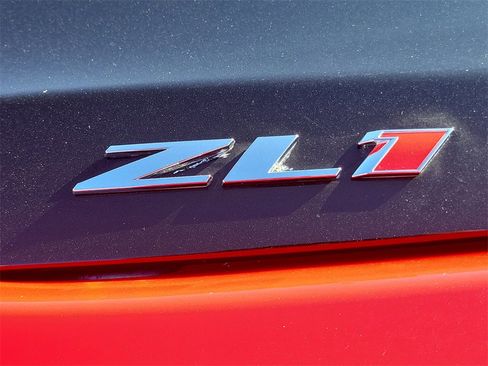 Used 2017 Chevrolet Camaro ZL1 image 26