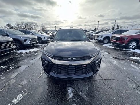 Used 2023 Chevrolet TrailBlazer RS w/ Convenience Package image 8