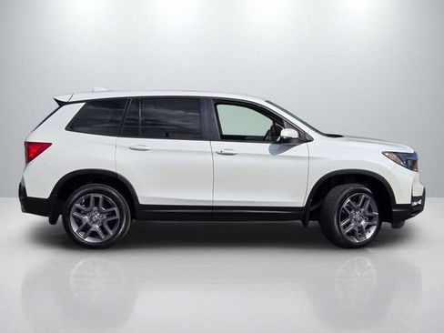 Used 2023 Honda Passport EX-L image 3