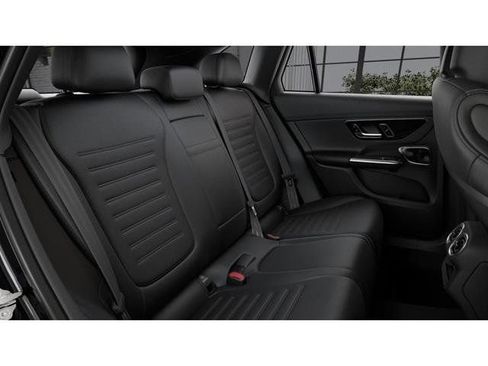 New 2026 Mercedes-Benz GLC 350e GLC 350e image 5